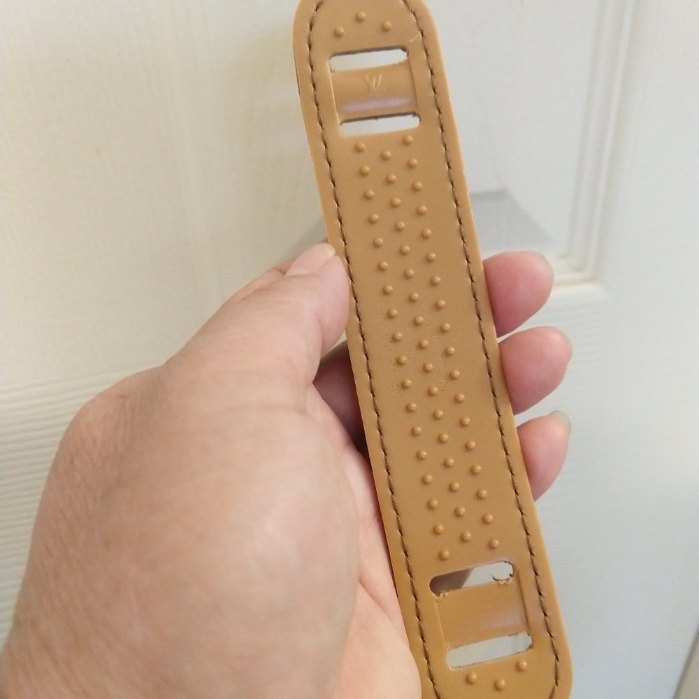 Louis Vuitton Shoulder Strap Pad Monogram - Picture 2 of 5
